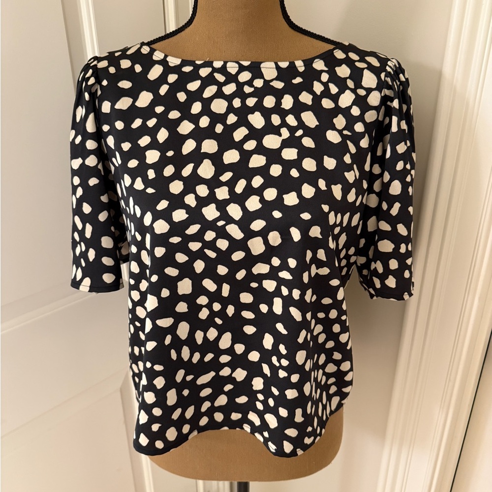 LOFT Black and Cream Patterned Blouse